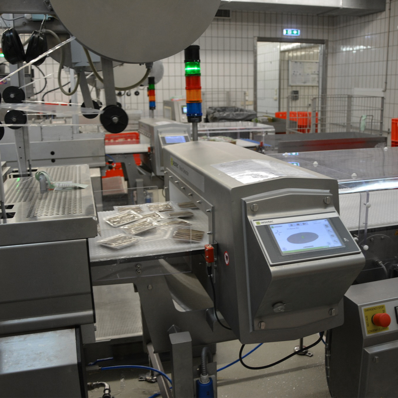 Металодетектор тунельного типу для конвеєрних стрічок, комплексна система для спеціальних рішень UNICON+, Sesotec, рис. 2