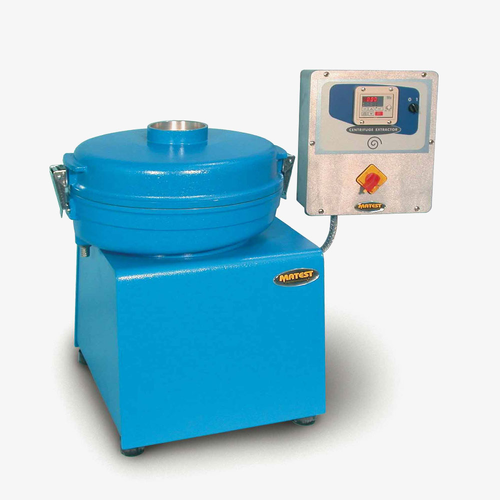 B011  Центрифугальний екстрактор  місткістю 1500/3000 г