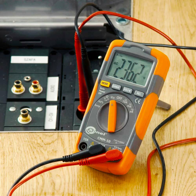 CMM10 – цифровий мультиметр (CAT II 600В), рис. 1