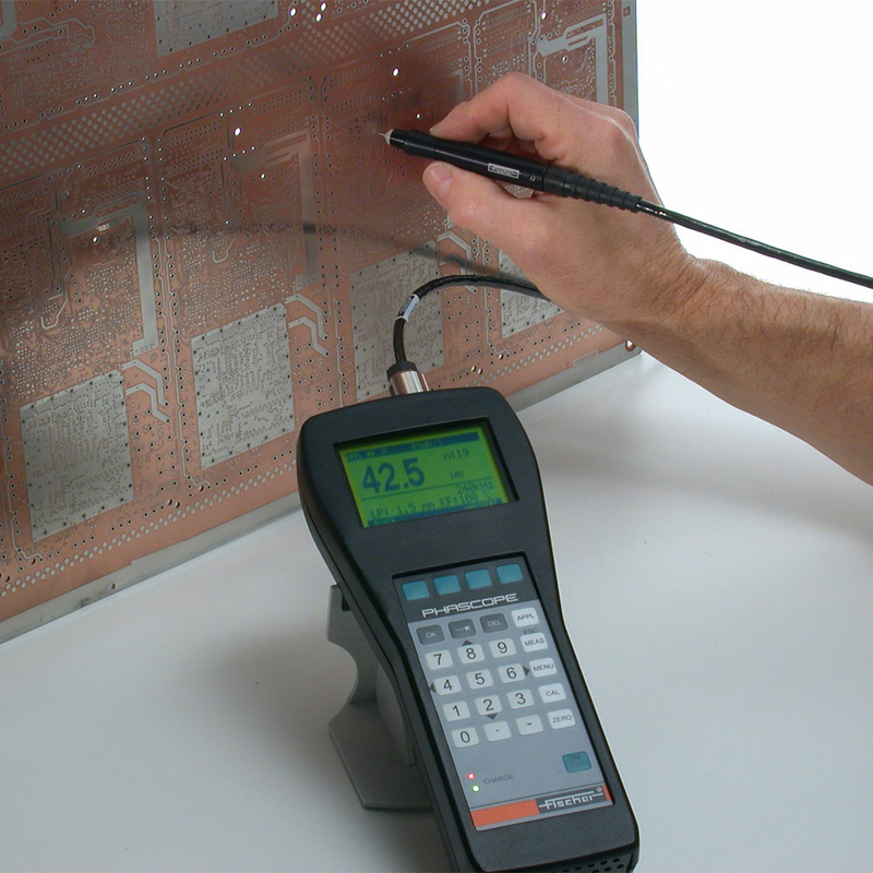 Ручний прилад для вимірювання товщини покриття друкованих плат і поверхонь із гальванічним покриттям PHASCOPE® PMP10, рис. 2