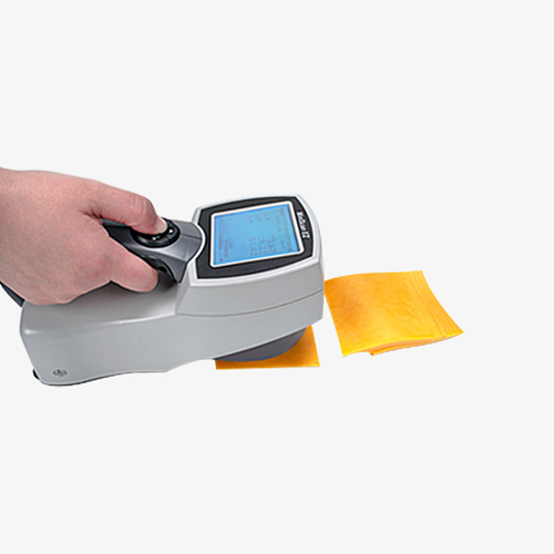 Спектрофотометри HunterLab для контролю якості сиру (шматками, слайсами, тертого)